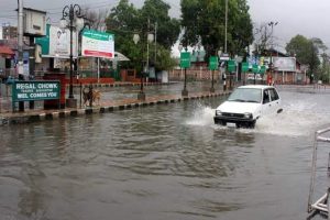 As water level recedes flood threat subsides in Kashmir