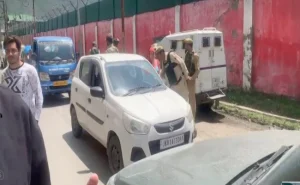 Post mass migration warning locks and checkpoints erected near Kashmiri Pandit Camps