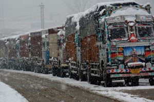 Highway closures leave perishable foods in Kashmir at risk of contamination