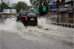 Waterlogging Woes in Srinagar: Defunct Drainage System Blamed for Flooding in Several Areas