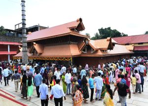 Hindu Temple Management in Mangaluru Refuses Permission to Muslim Vendors