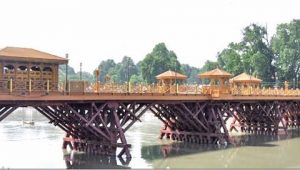 Srinagar the City of Bridges