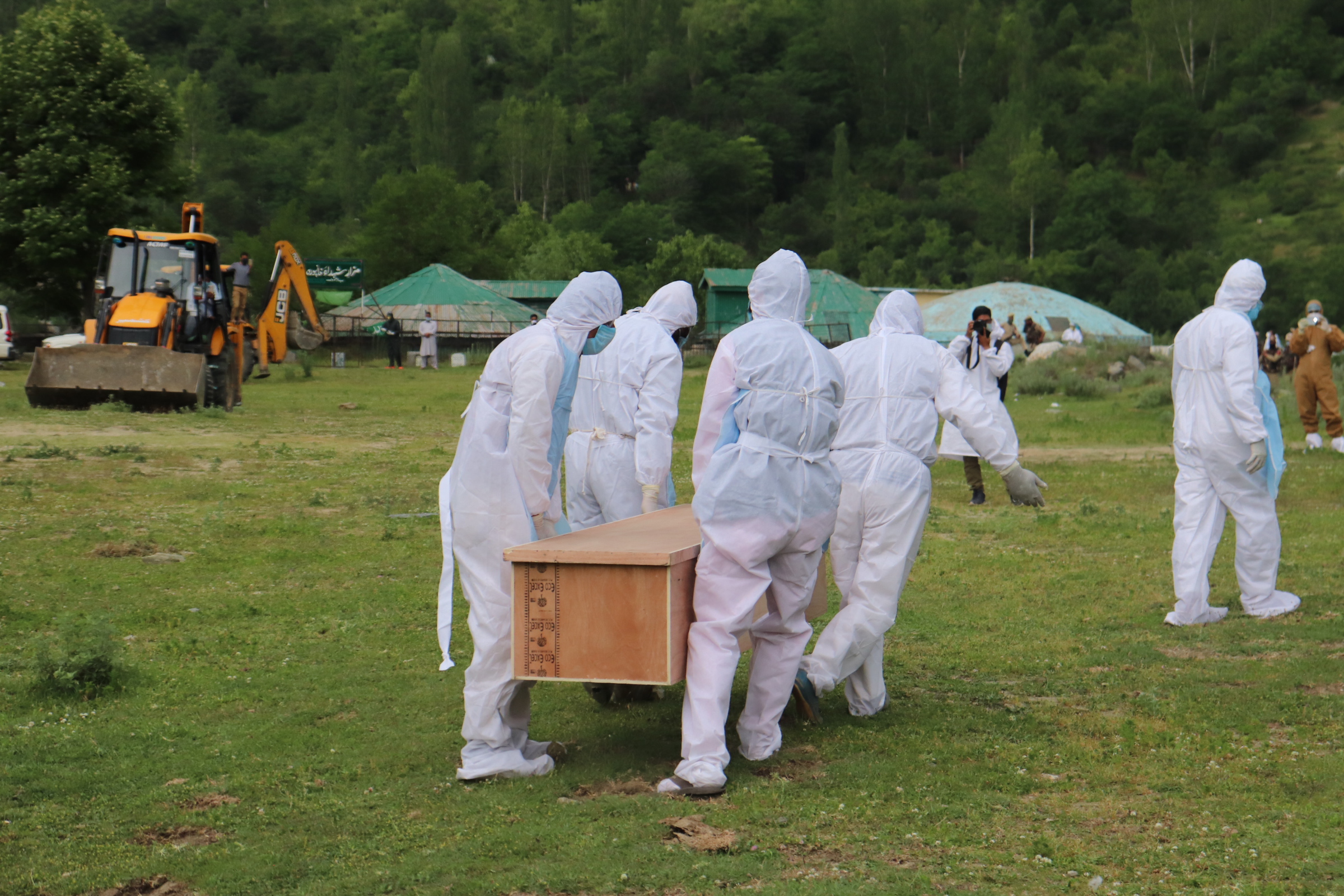 COVID19: J&K reports 51 fatalities and 3308 new cases, first suspected case of Black Fungus admitted in GDC
