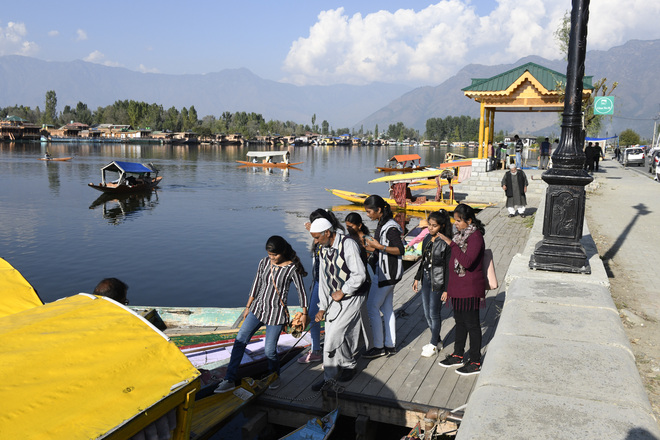 With new hope, Kashmir gears up to revive tourism