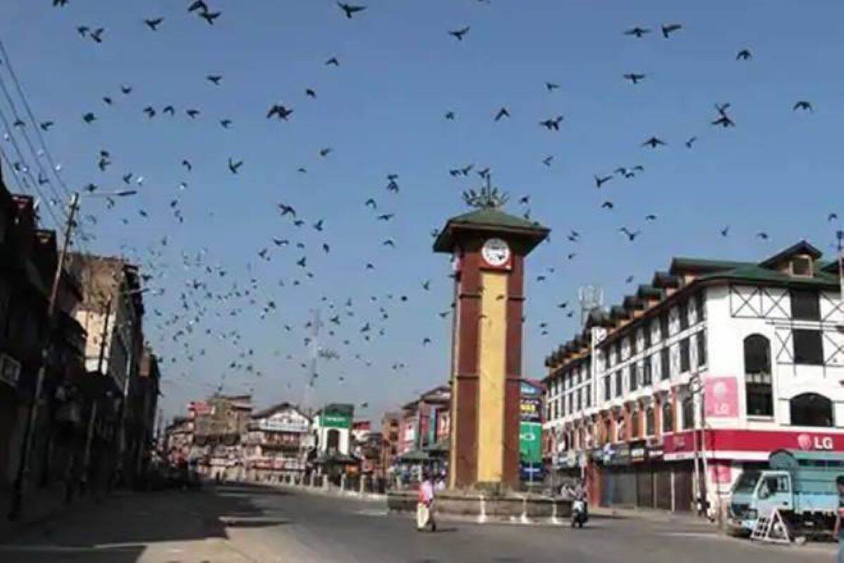 Weekend curfew lifted from across J&K