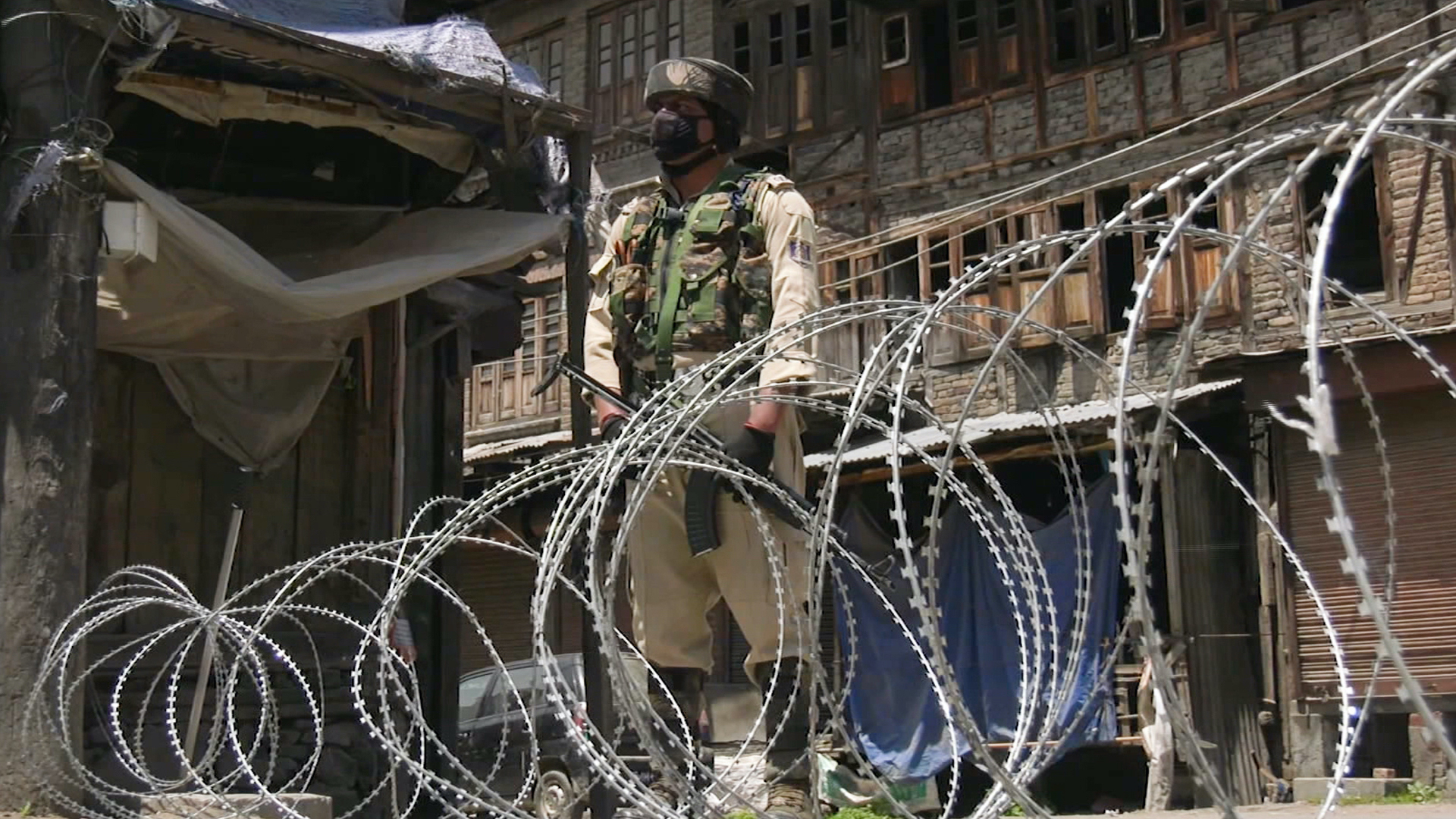 Kashmiri's accuse Indian forces of Arbitrary Arrests, Intimidation