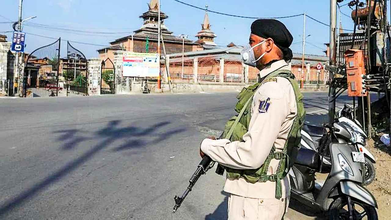 Pretending all is Normal in J&K Like "Suicide": Kashmiri Pandit's Group