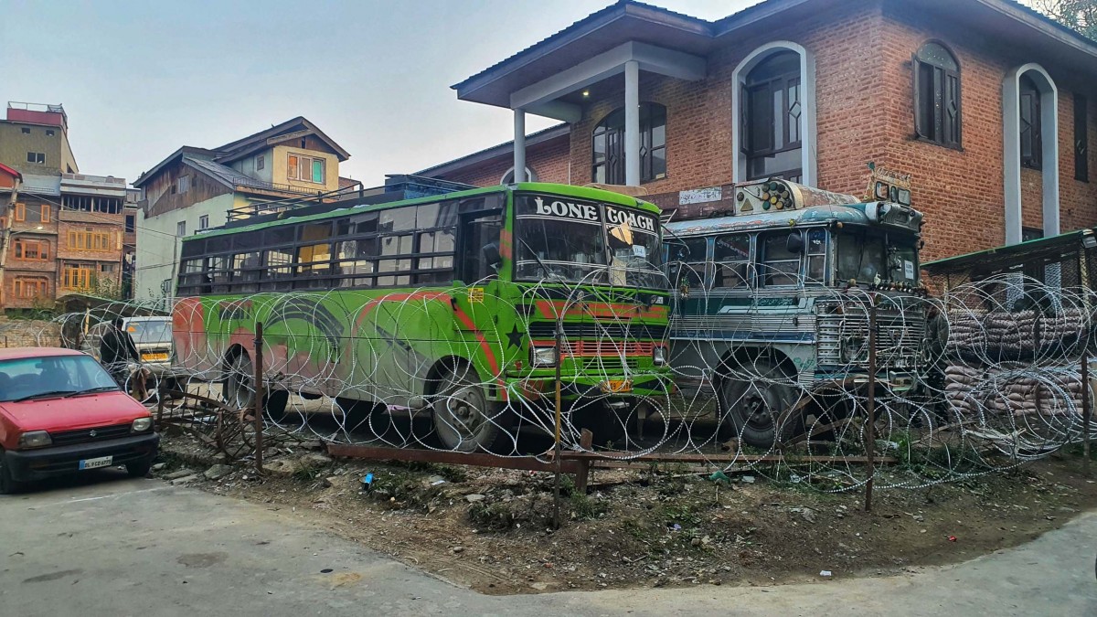 Increased Security Force presence creates tensions in Srinagar, as if a War is about to Break Out