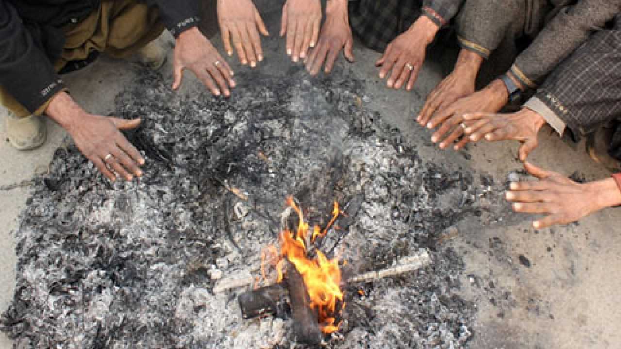 Night temp drops below normal across Kashmir, Srinagar records season’s coldest night so far