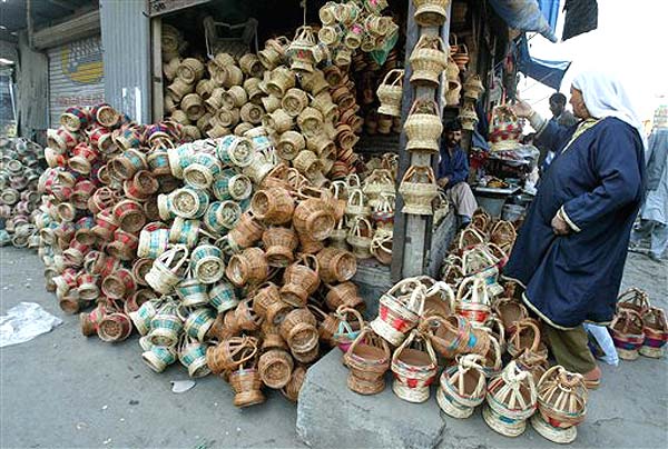Kangri - A friend of Kashmiris in the harsh Winter and Chillai Kalan