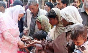 Despite ban, beggars swarm Srinagar
