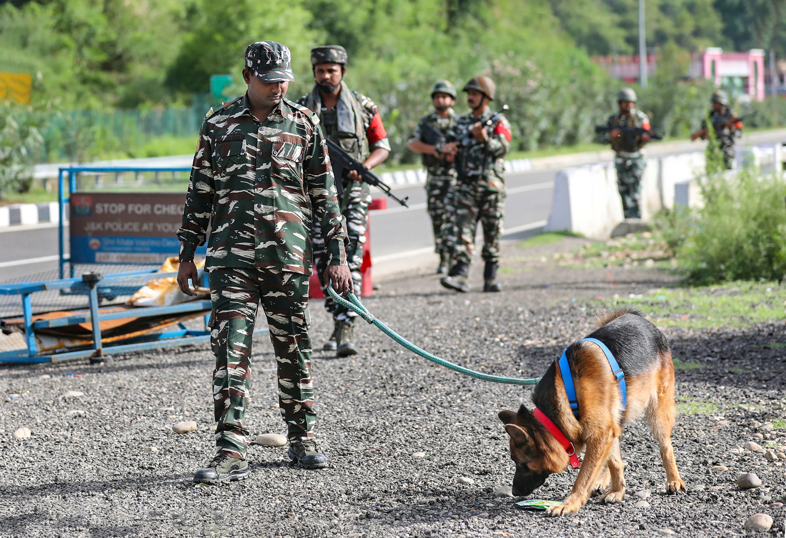 Unprecedented security for Amarnath Yatra, Massive searches carried out along IB ahead of yatra