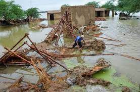 Unprecedented flash floods wreak havoc in Pakistan, over 1000 killed