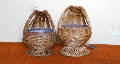 Despite modern heating devices, traditional Kangri still the most popular in Kashmir