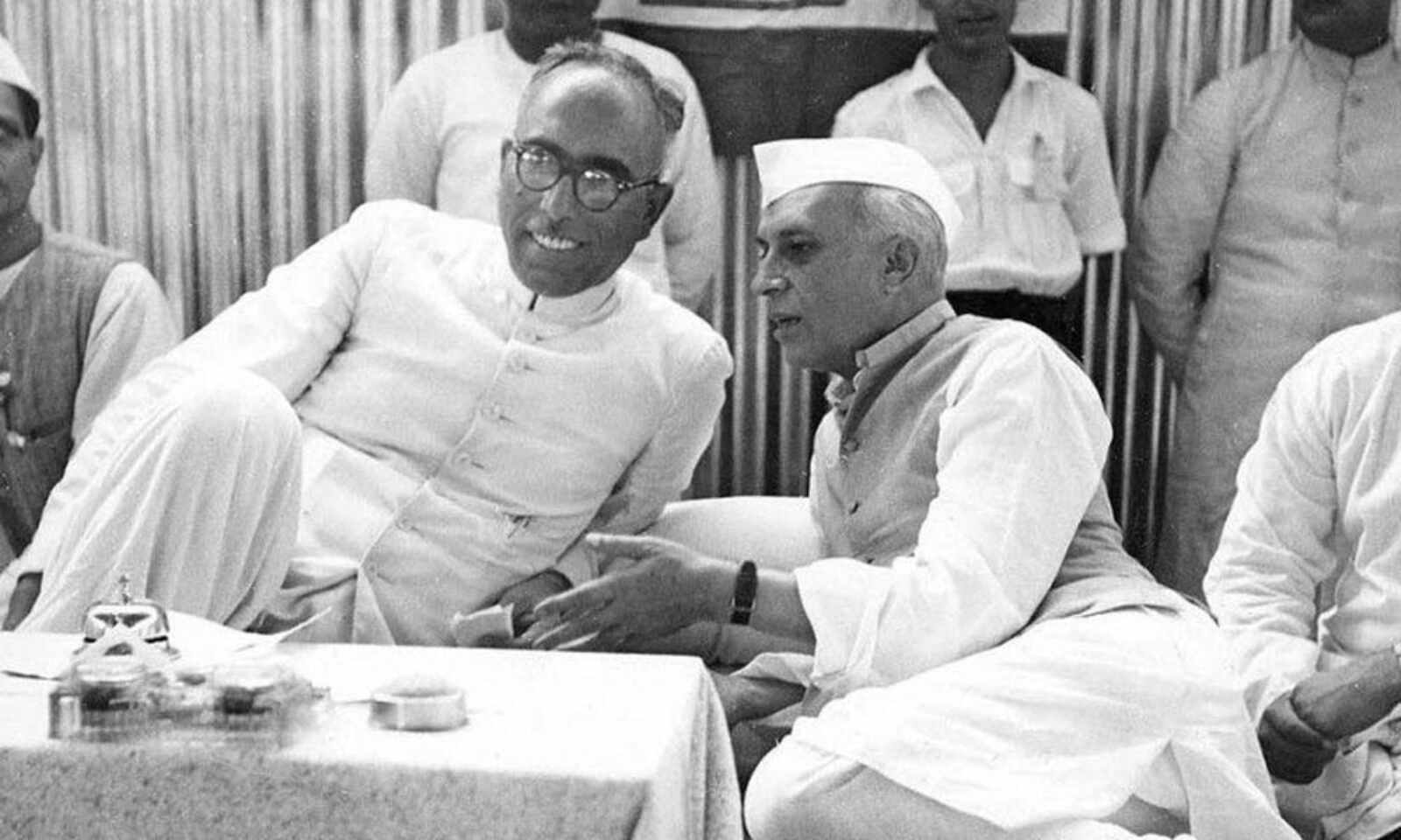 History will prove what Sheikh Abdullah, Nehru did for country: Farooq Abdullah