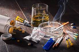 Kashmir witnessed 35% rise in drug cases, Doctor raise alarm with drug abuser's photos
