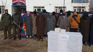 Major Narcotics Module Bursted: 17 Pesons arrested including five policemen for drug trafficing in the Kupwara