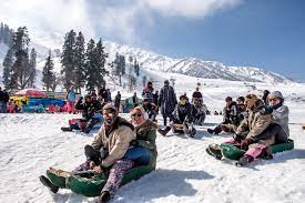 Post the lean Dec, Kashmir sees rise in tourist influx, but stakeholders keeping fingers crossed