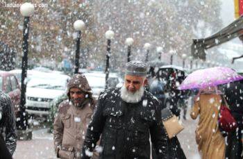 Srinagar receives season’s first snowfall ending prolonged dry spell