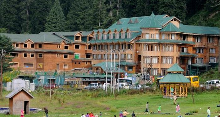 Hoteliers worried over new land rules