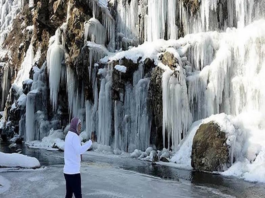Drang Waterfall, Doodhpathri emerge as new prime locations for Bollywood in Kashmir