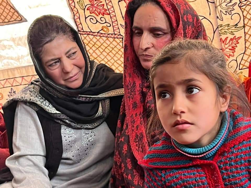 Mehbooba Mufti appeals Muslims to protect KP’s from getting killed
