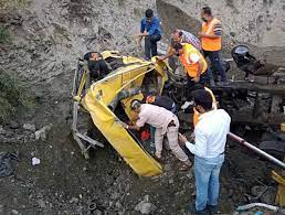 Massive landslide hits NH in Ramban area killing one and injuring six persons