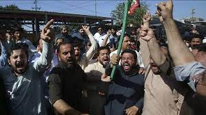 Supreme Court declares arrest of former Pakistan PM Imran Khan Illegal