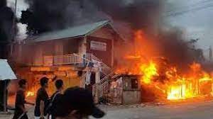 Violence Erupts in Manipur: Clash leaves 2 Injured, Mobs attempt to torch BJP Leaders' Houses