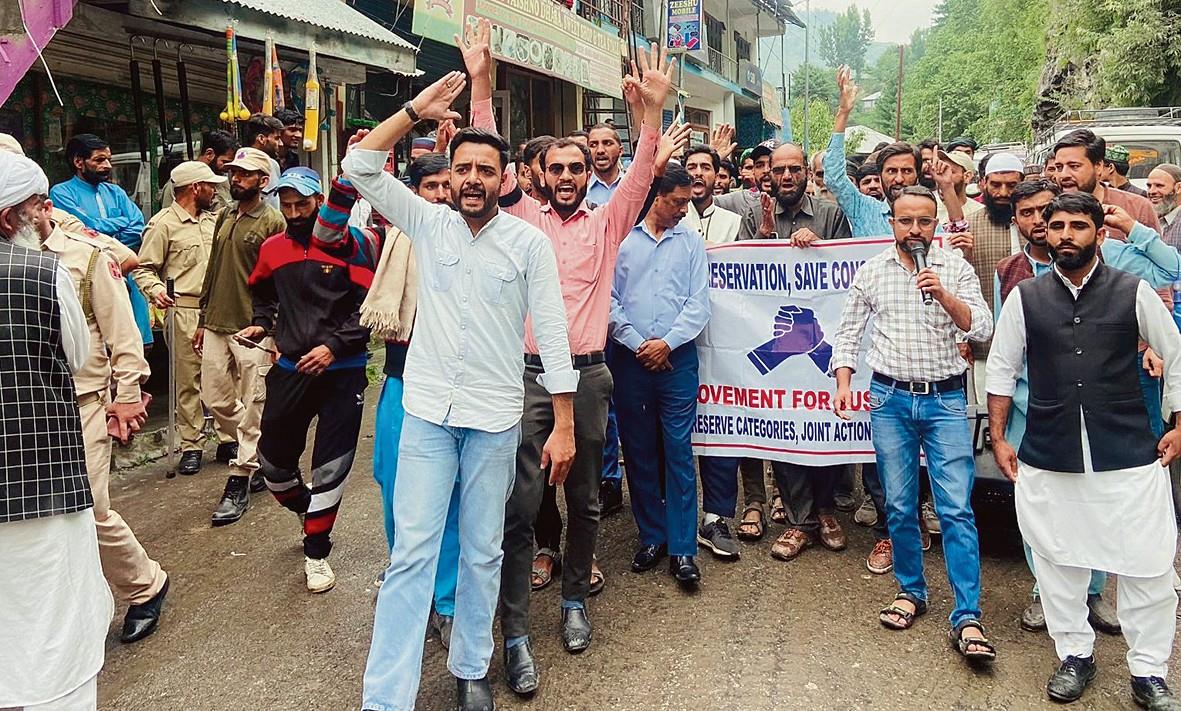 Jammu and Kashmir Communities Vow to Escalate Protest Against Quota Bills