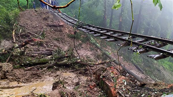 Supreme Court suggests Expert Panel to study Carrying Capacity of Himalayan Region