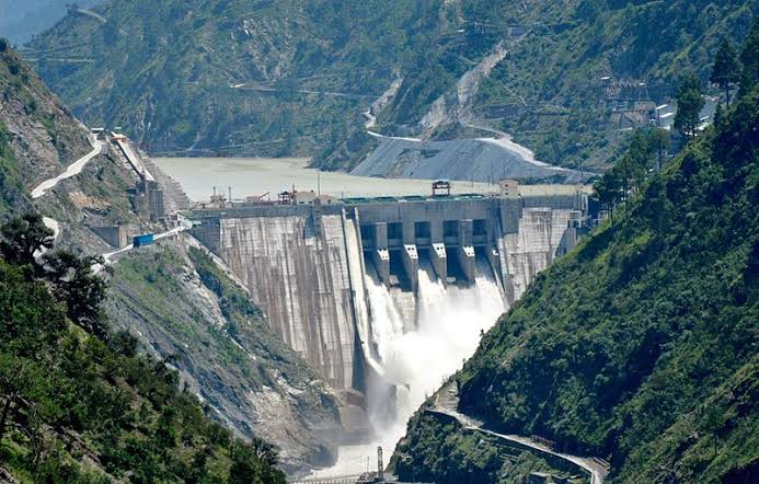 J&K’s Power Infrastructure Strains Under Growing Demand Despite Surplus Generation
