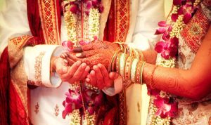 A Timeless Union in Kashmir's Enchanting Embrace: Weaving Family Legacy through a Breathtaking Destination Wedding