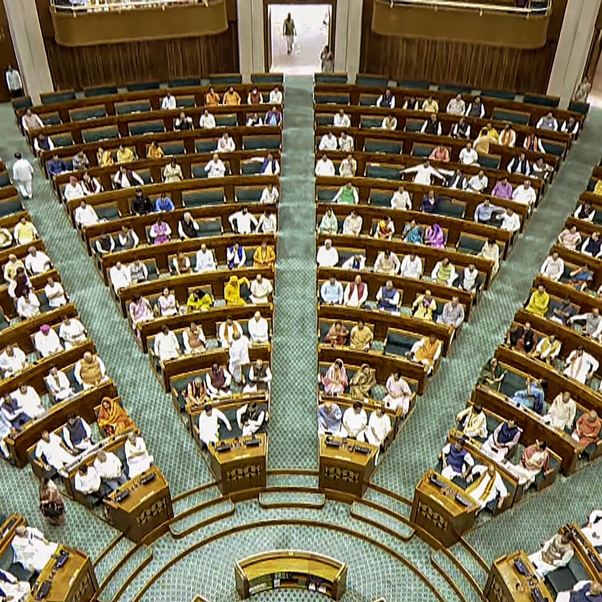 Lok Sabha Passes Two Bills Granting Reservation Benefits in Jammu and Kashmir