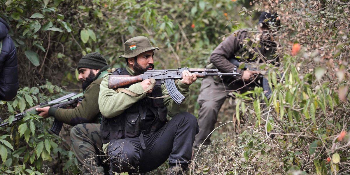 Militants strike in Rajouri killing three soldiers and injuring three