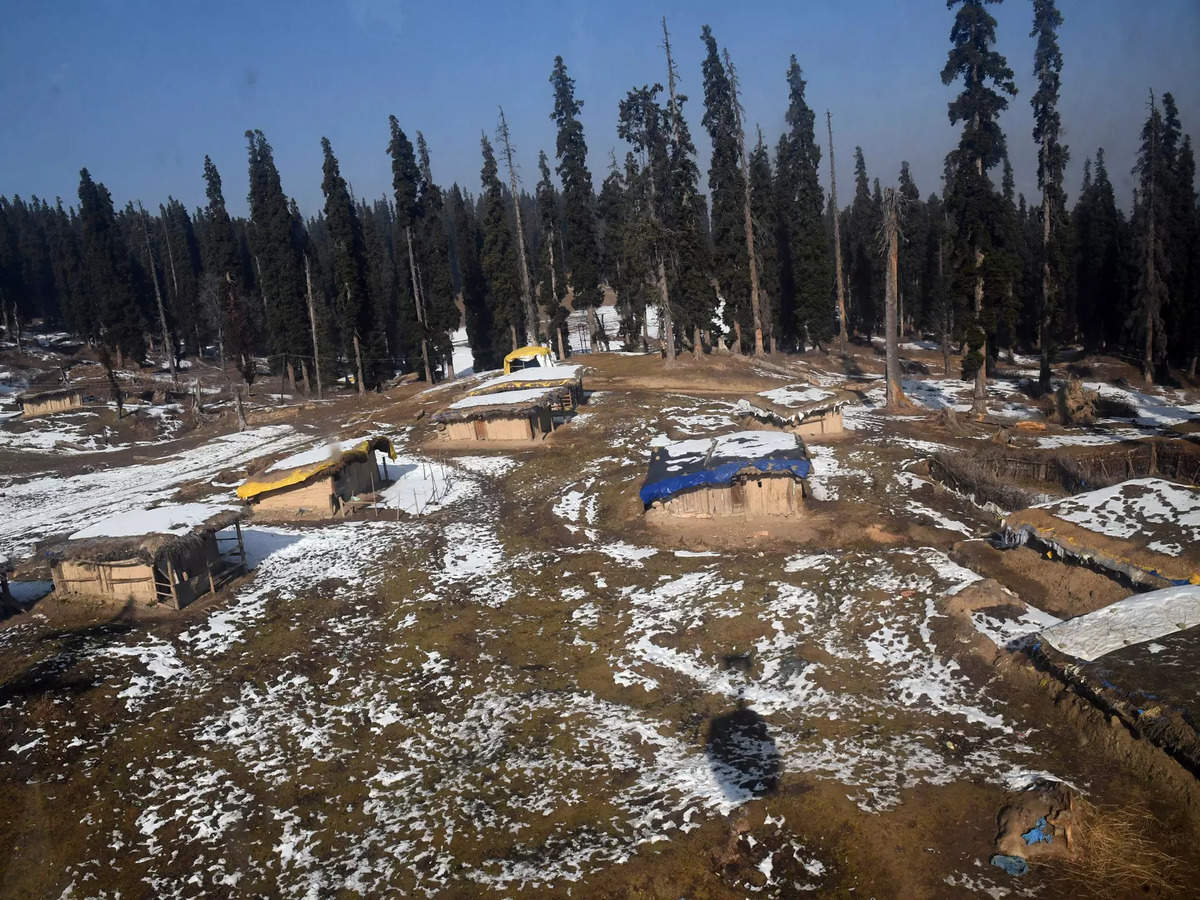 A Silent Alarm Bell: Climate Change Causes Dryspell In Kashmir, Gulmarg’s Snowless Season Highlights Vulnerability of Himalayan Ecoregion