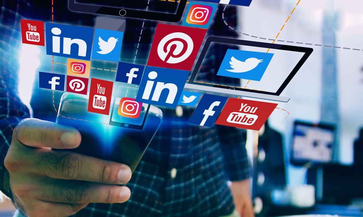 Leh Authorities Warn Against Fake News, Inflammatory Messages on Social Media
