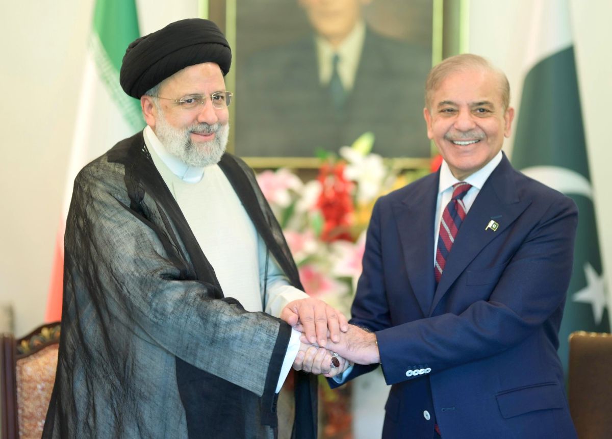 Iran’s Stance on Kashmir Raises Eyebrows: Joint Statement with Pakistan Mentions ‘International Law, Will of People’