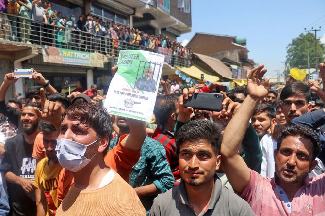 Baramulla’s Surprise Bet: Could Engineer Rashid Gallop to Victory as the ‘Dark Horse’?