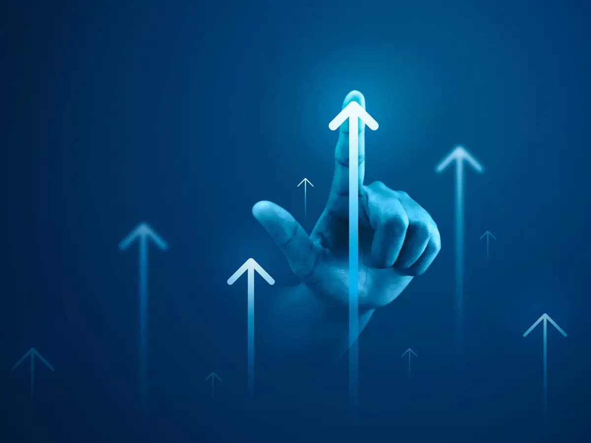 The Evolving Landscape of IT Hiring in 2024: A Shift Towards New-Age Skills and Strategic Leadership