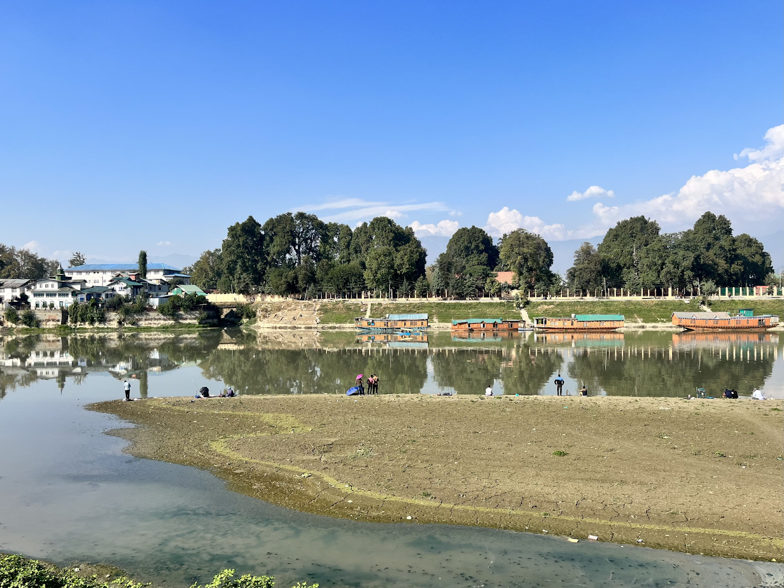 Jhelum Levels Plummet, Casting Shadow Over J&K’s Energy Sector