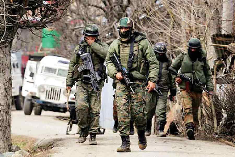 Unsettling Trend: Five Incidents, One Method – Authorities Probe Local Links