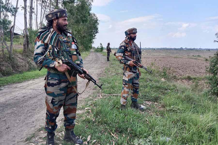 Fierce Gunfight in Poonch: Army Foils Infiltration Attempt, One Jawan Killed