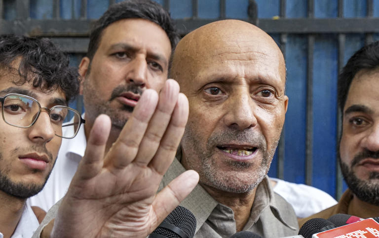 Er Rashid’s Bold Stand: Criticizes Modi and Rahul, But Refuses to Close Doors