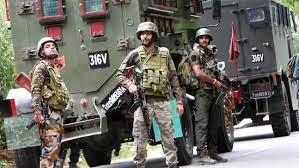 Gulmarg's Botapathri Sees Army Vehicle Attack, Injuring Two Soldiers