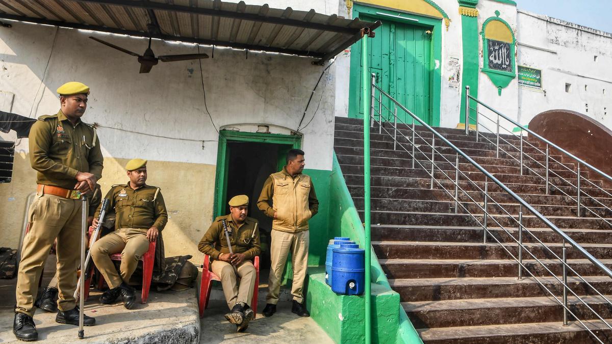 Sambhal Mosque Case on Hold: Supreme Court Directs High Court Hearing