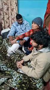 Hospitality in Action: Mosques and Homes Opened for Stranded Tourists in Kashmir