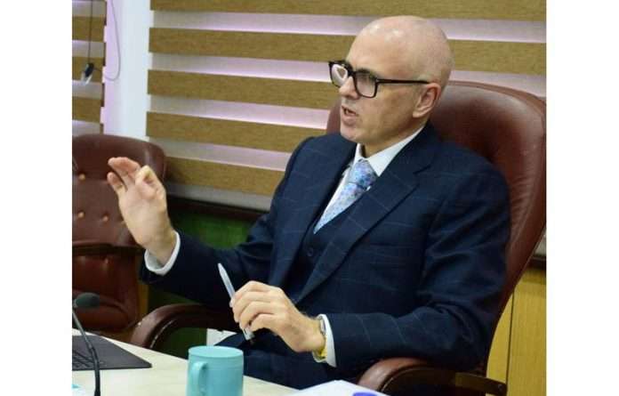 J&K CM Omar Abdullah Orders Ban on Re-employment and Extensions