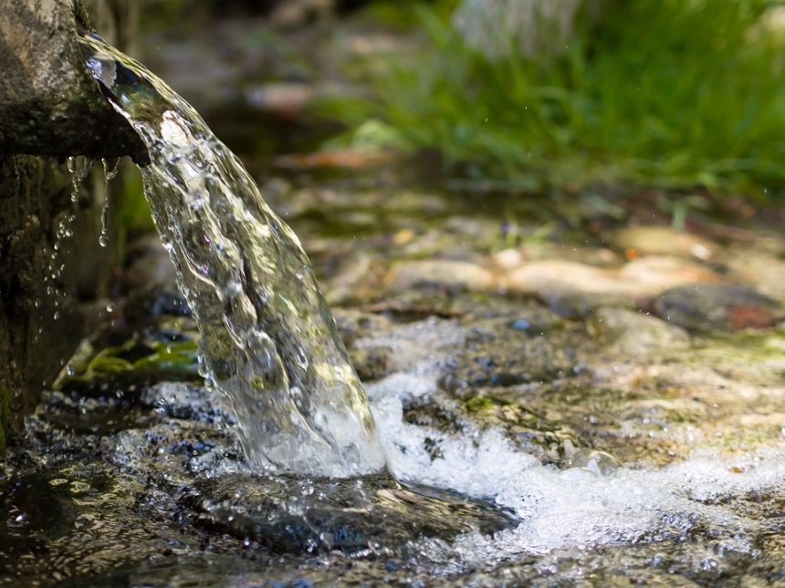 Residents Urged to Avoid Spring Water in Srinagar and Ganderbal