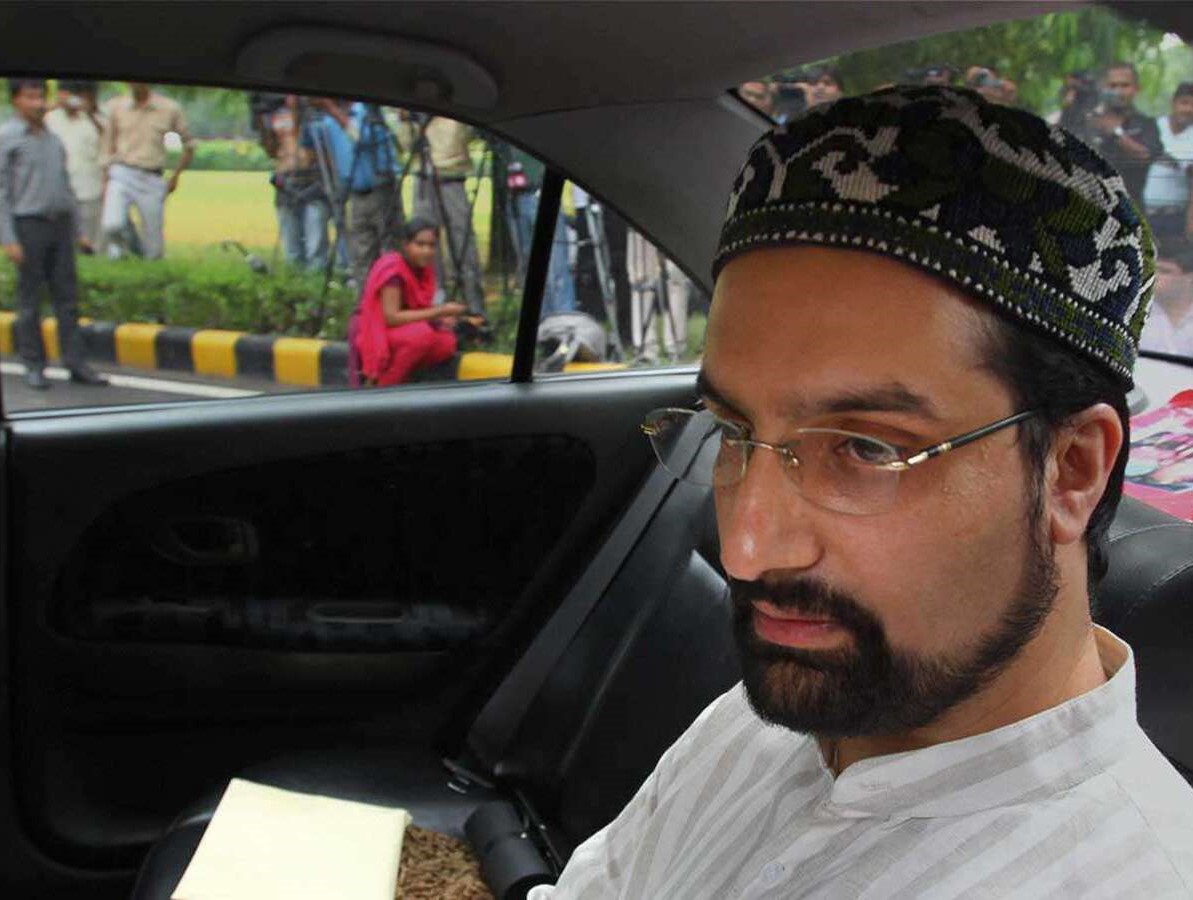 Outrageous and Unacceptable: Mirwaiz Slams BJP Leader’s Remarks on 1931 Martyrs